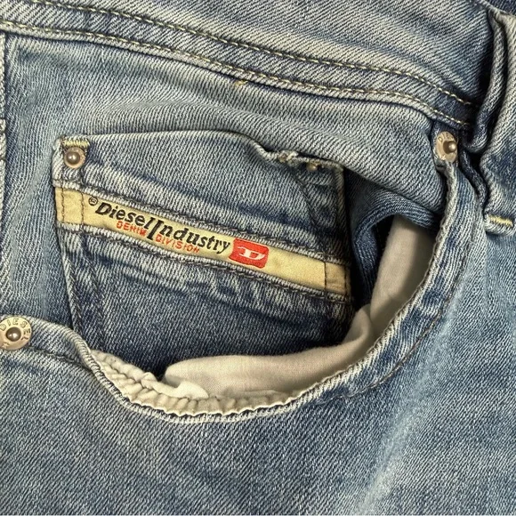 Diesel Larkee Regular Straight Jeans Men’s W36 L32 Blue Denim Button Fly - Picture 5 of 10